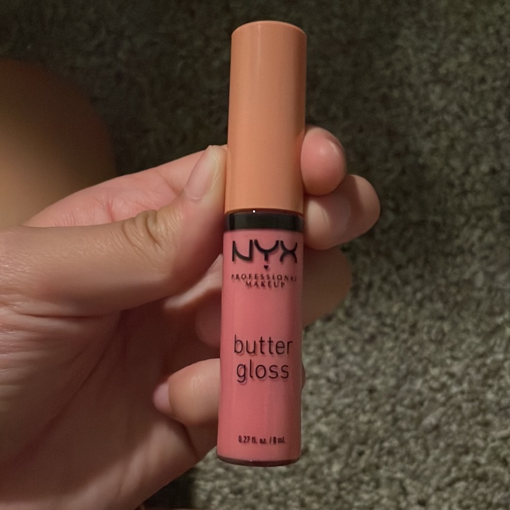 Small Makeup Bundle - Picture 5 of 7